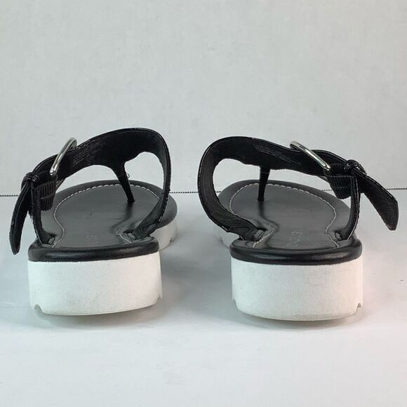 Donald J. Pliner Black Patent Leather Thong Buckle Slip On Sandals Sz 7.5M - Picture 7 of 9